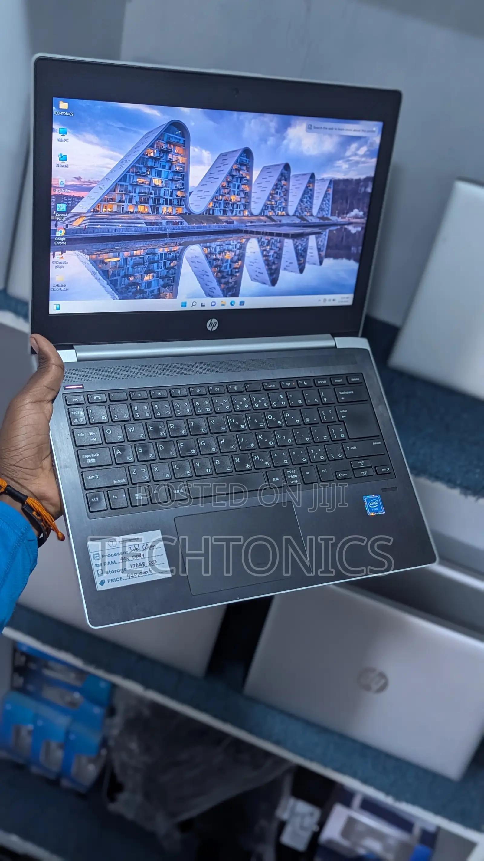 Laptop HP MT21 4GB Intel SSD 128GB