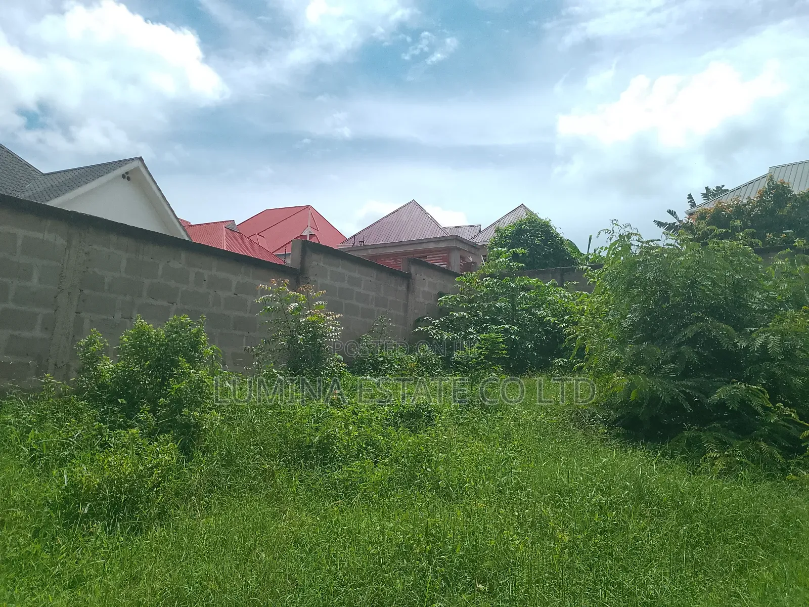 Kiwanja SQM 800 Goba Kwa Robert