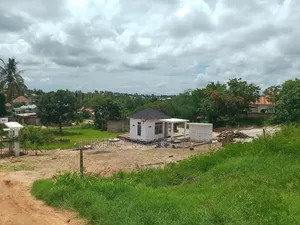 Kiwanja Goba SQM 400 Karibu Na Lami