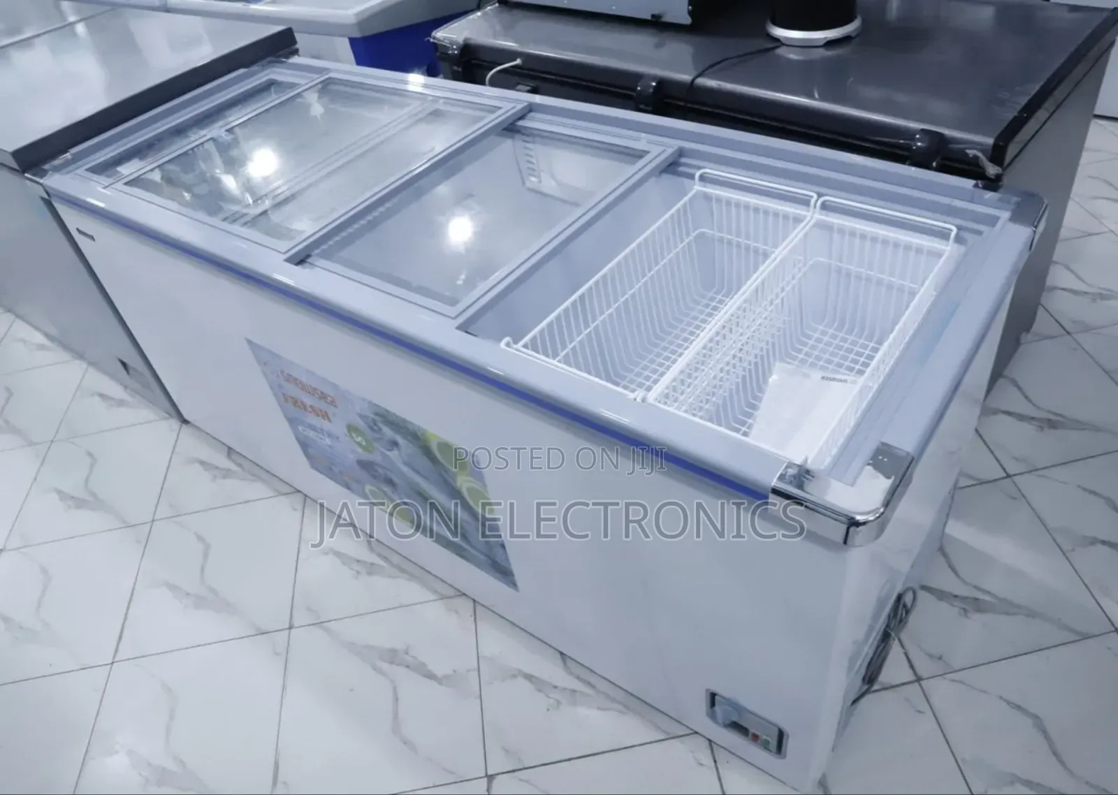 Snowsea Showcase Freezer Lita 600