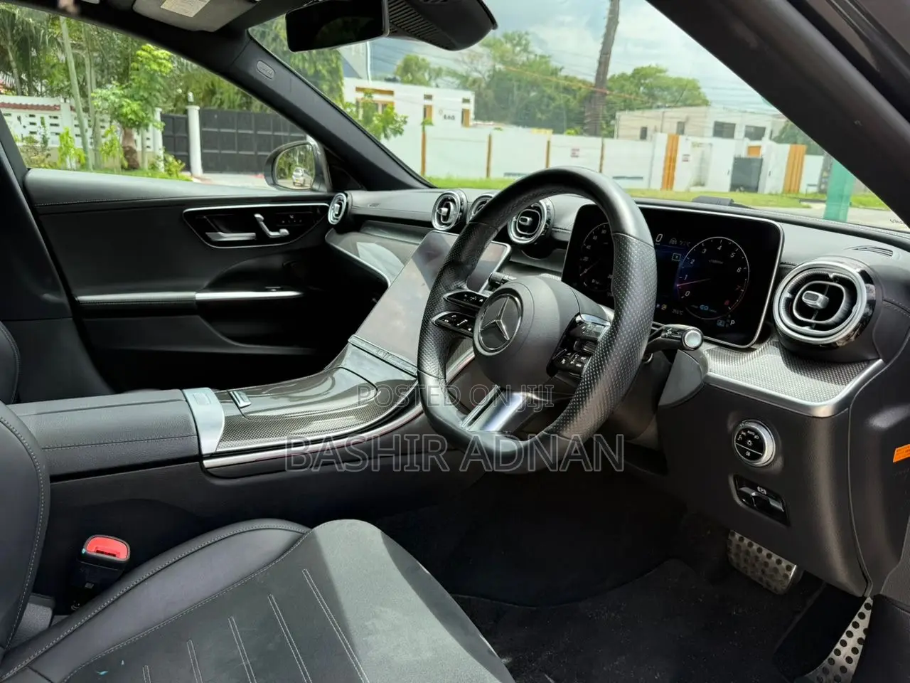 Mercedes-Benz C200 2023 Gray