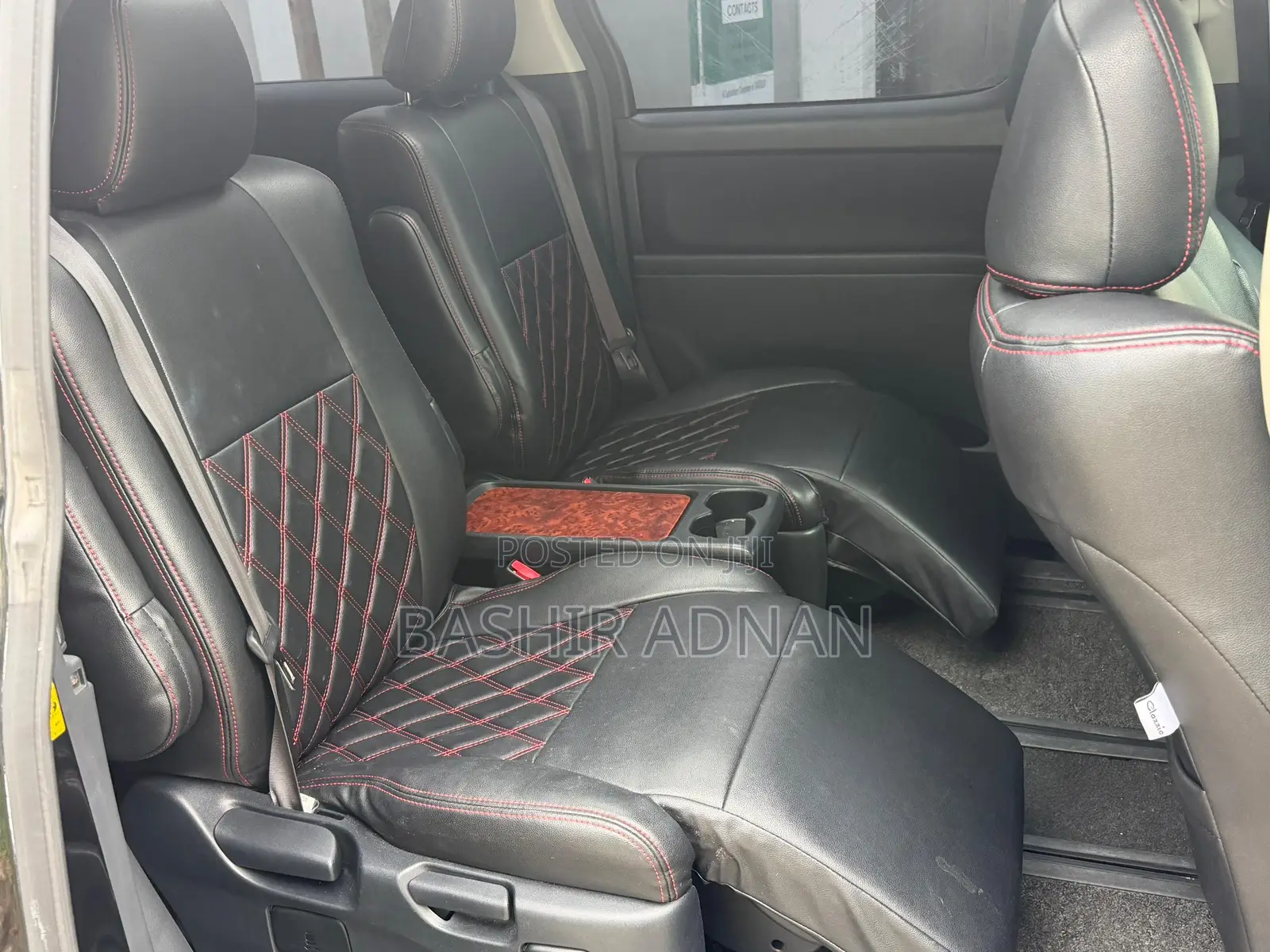 Toyota Vellfire 2010 Black
