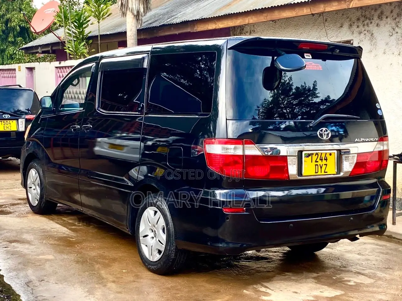 Toyota Alphard 2004 Black