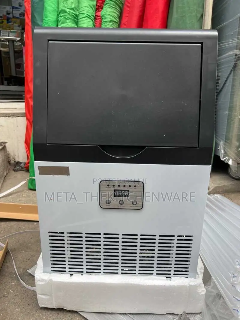 Commercial Ice Cube Maker Machine 30kg/24hrs
