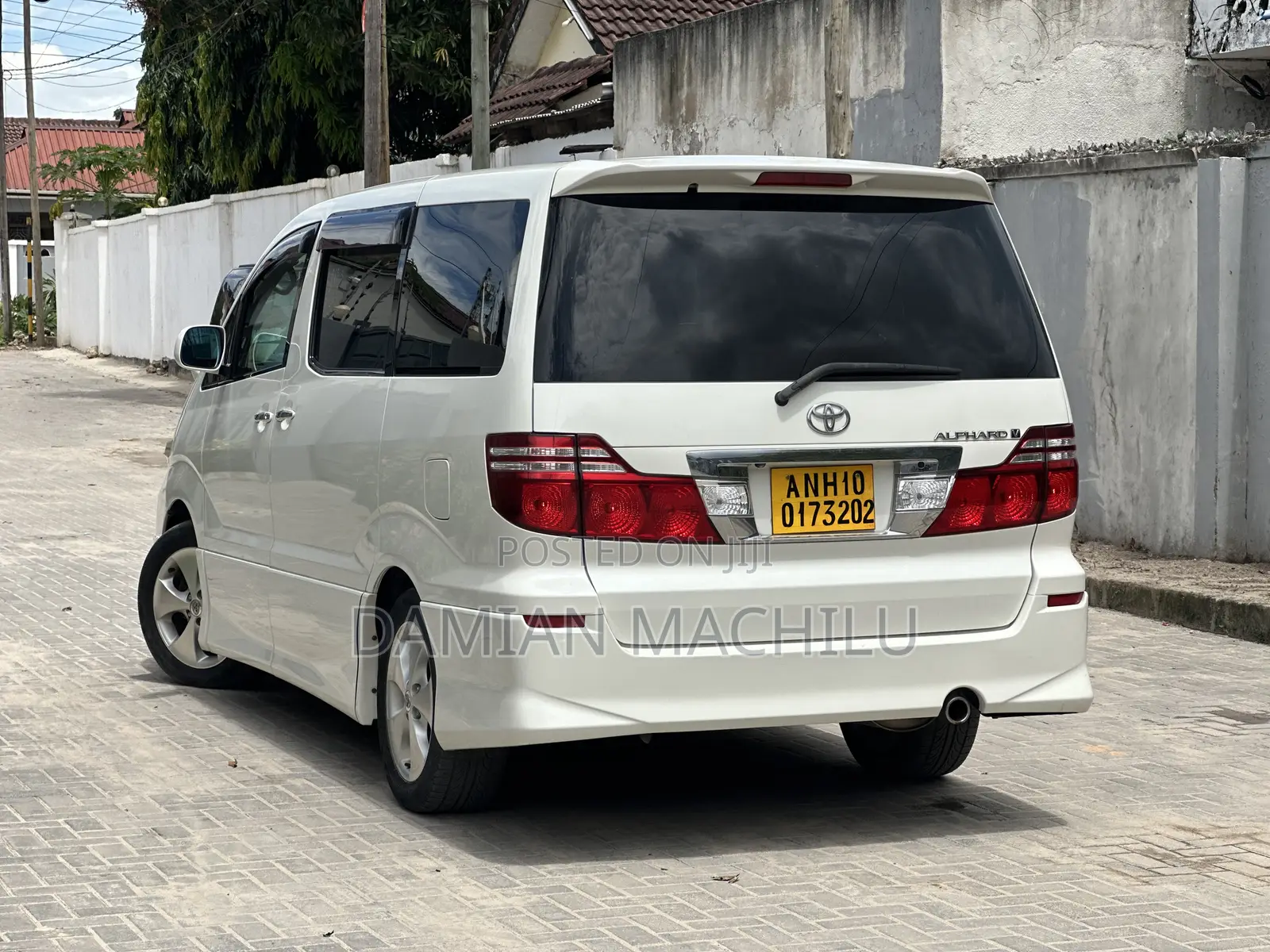 Toyota Alphard 2007 White