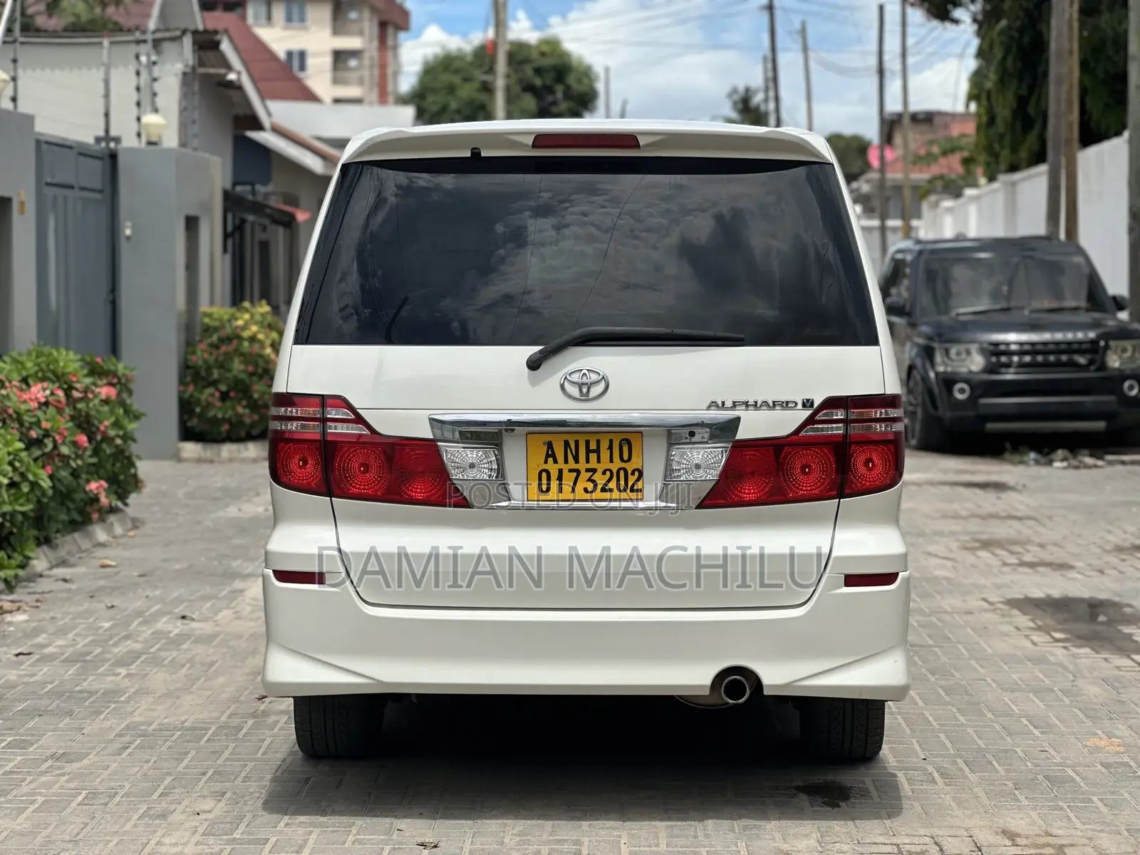 Toyota Alphard 2007 White
