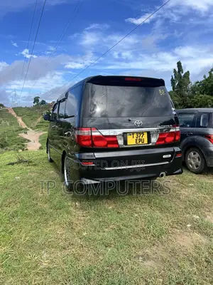 Toyota Alphard 2.4 Petrol AWD 2004 Black