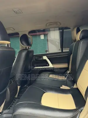 Toyota Land Cruiser 2012 Gray