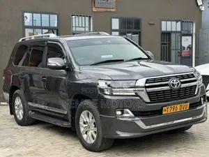 Toyota Land Cruiser 2012 Gray