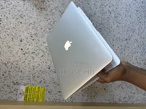 Laptop Apple MacBook Pro 2015 16GB Intel Core i7 SSD 500GB