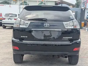 Toyota Harrier 2.4 2011 Matt Black