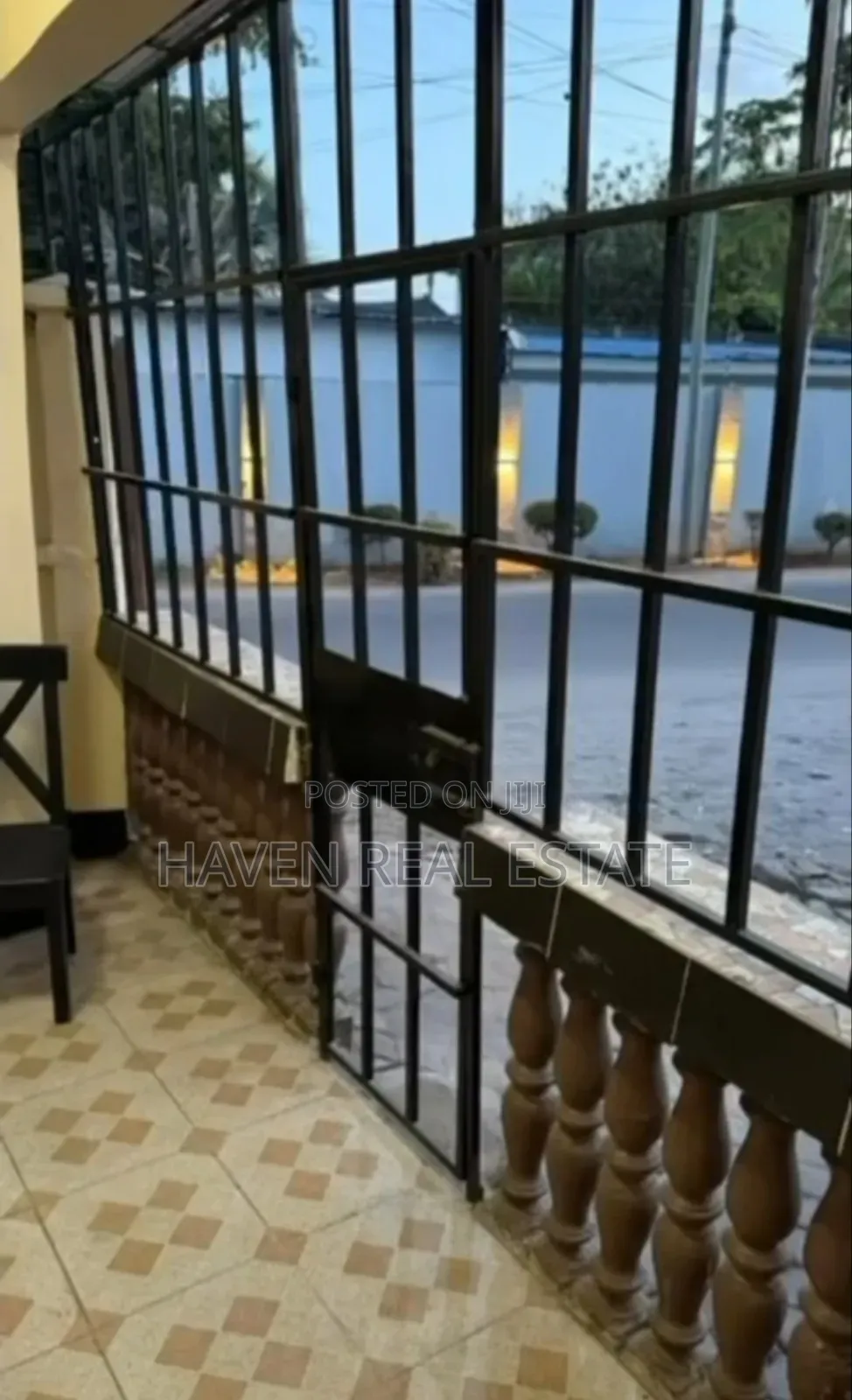 Furnished 2bdrm Apartment in Oyster Bay for rent
