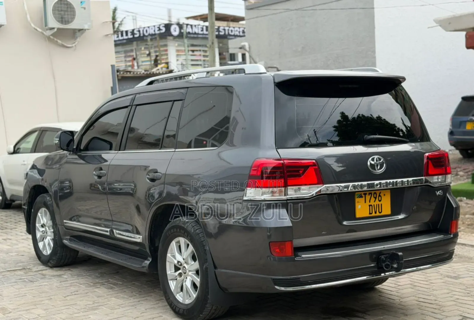 Toyota Land Cruiser 2012 Gray