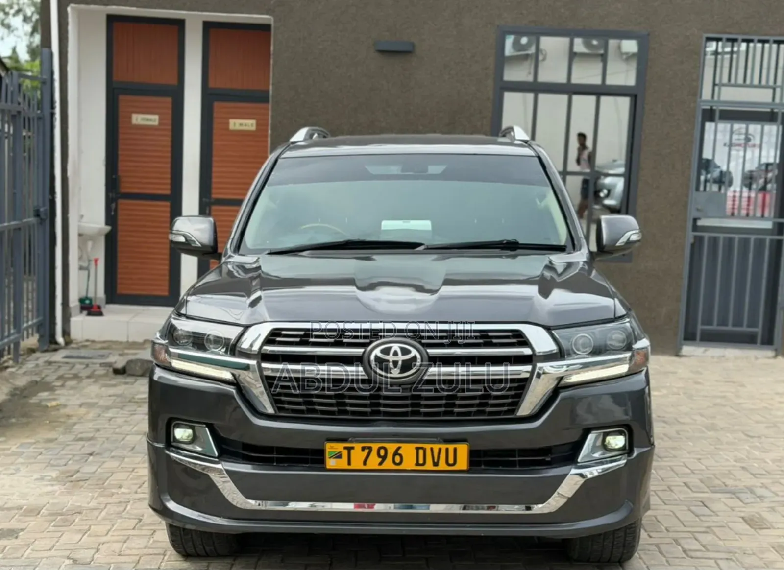 Toyota Land Cruiser 2012 Gray