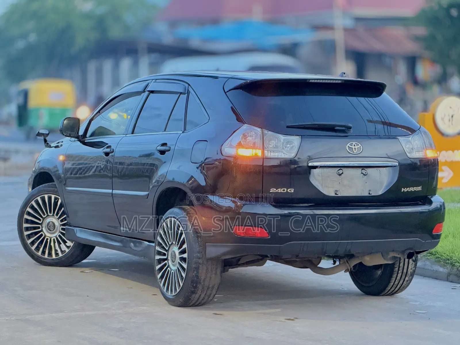 Toyota Harrier 2.4 2008 Black