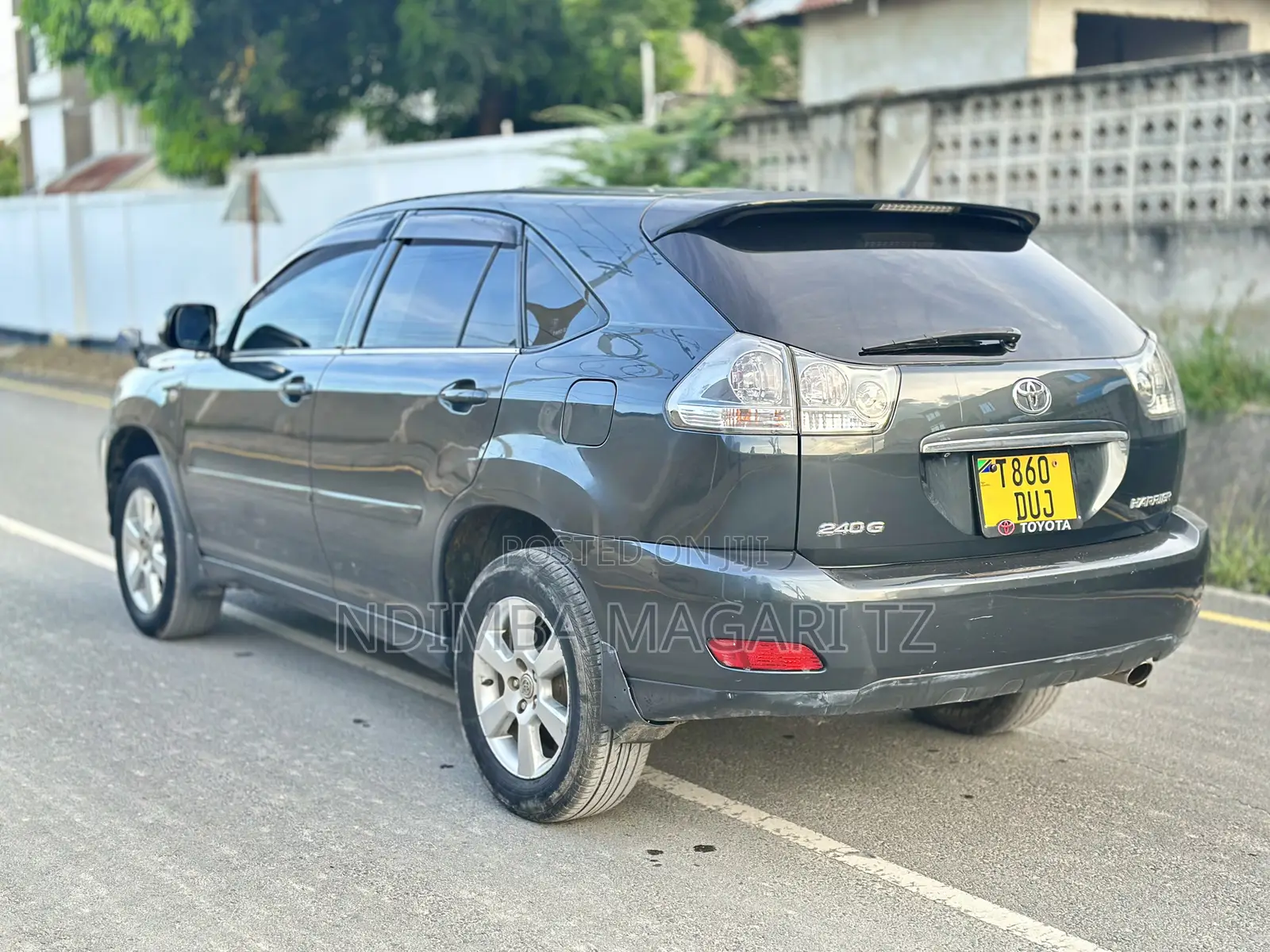 Toyota Harrier 2.4 4WD 2006 Black