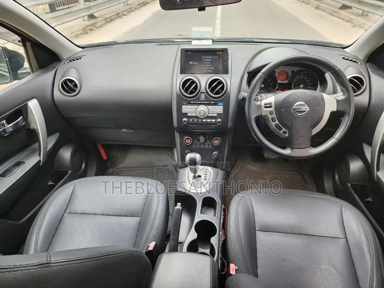Nissan Dualis 2010 Black