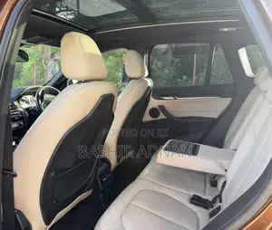 BMW X1 xDrive28i AWD 2016 Brown