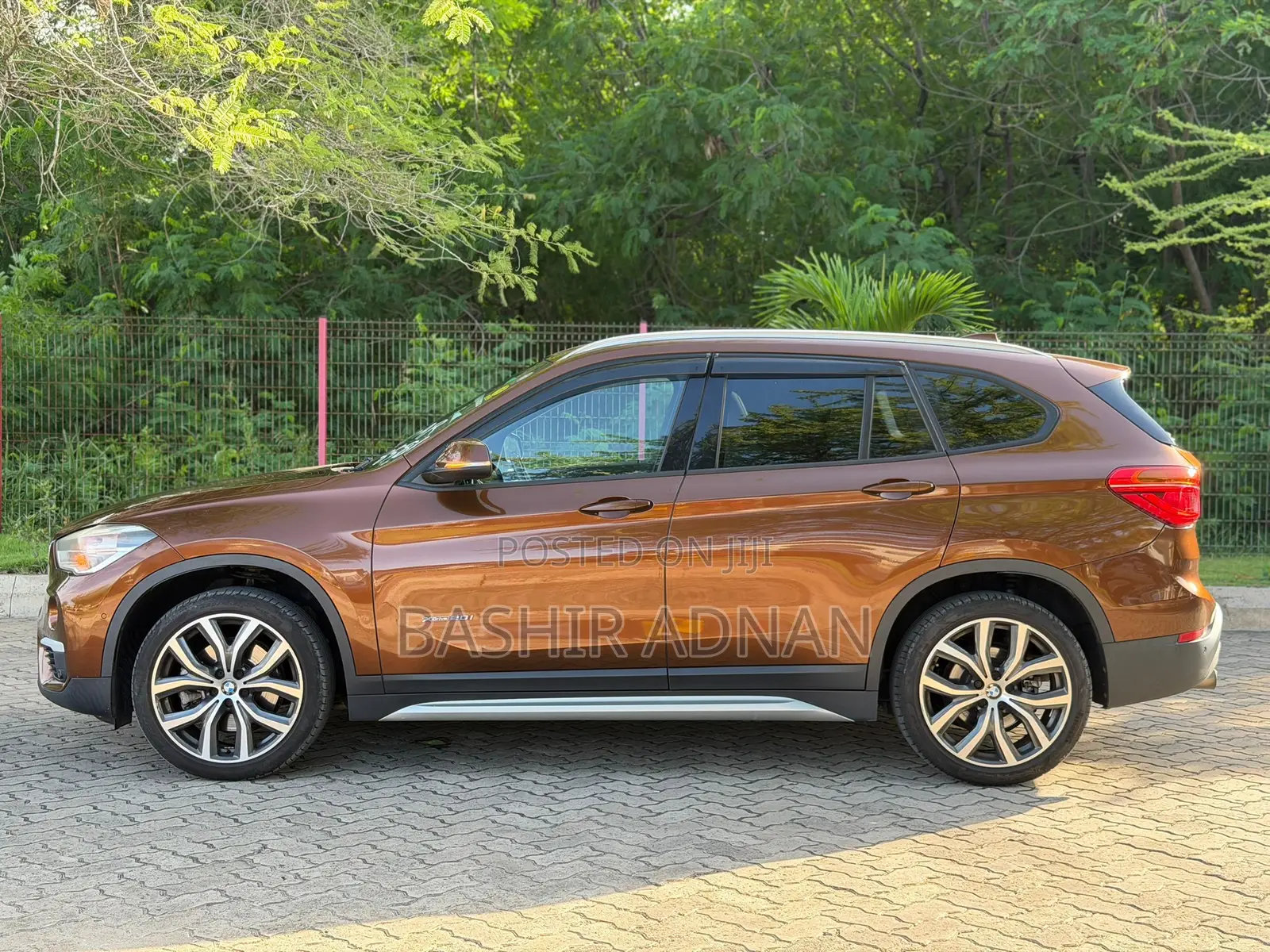 BMW X1 xDrive28i AWD 2016 Brown