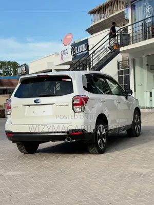 Subaru Forester 2016 Off white