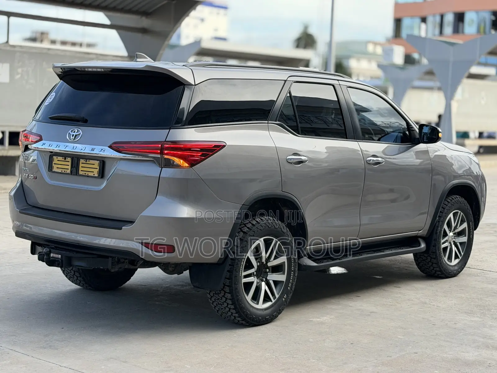 Toyota Fortuner 2.8 D RWD 2018 Silver