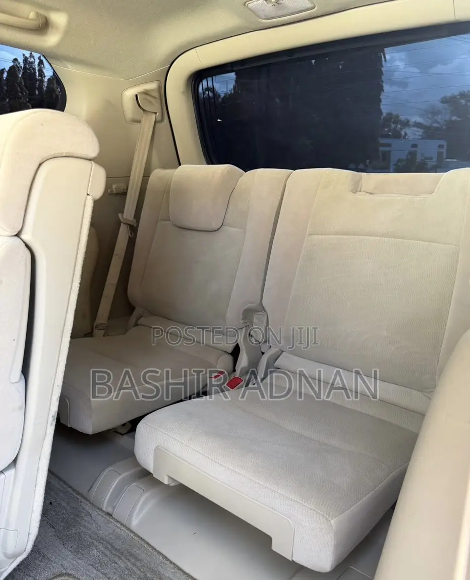 Toyota Land Cruiser Prado 2.8 2018 Pearl