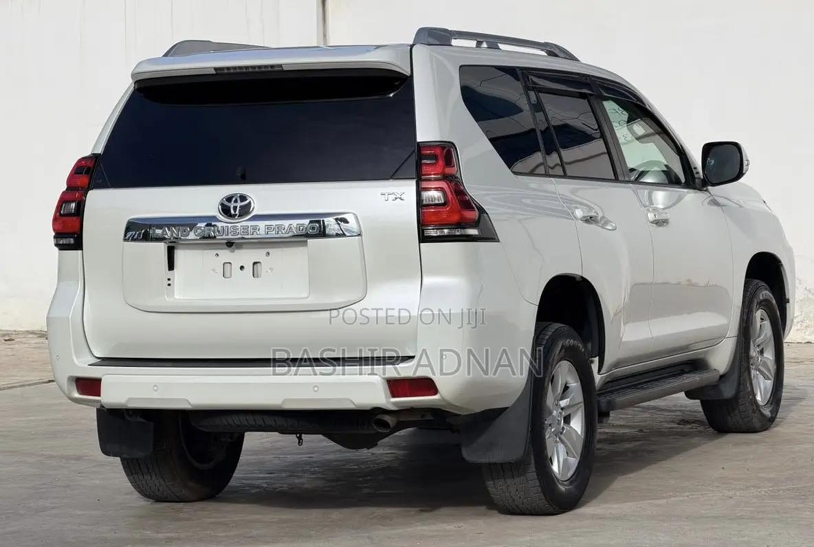 Toyota Land Cruiser Prado 2.8 2018 Pearl