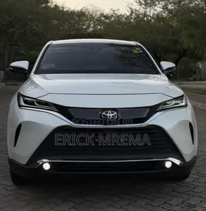 Toyota Harrier 2022 White
