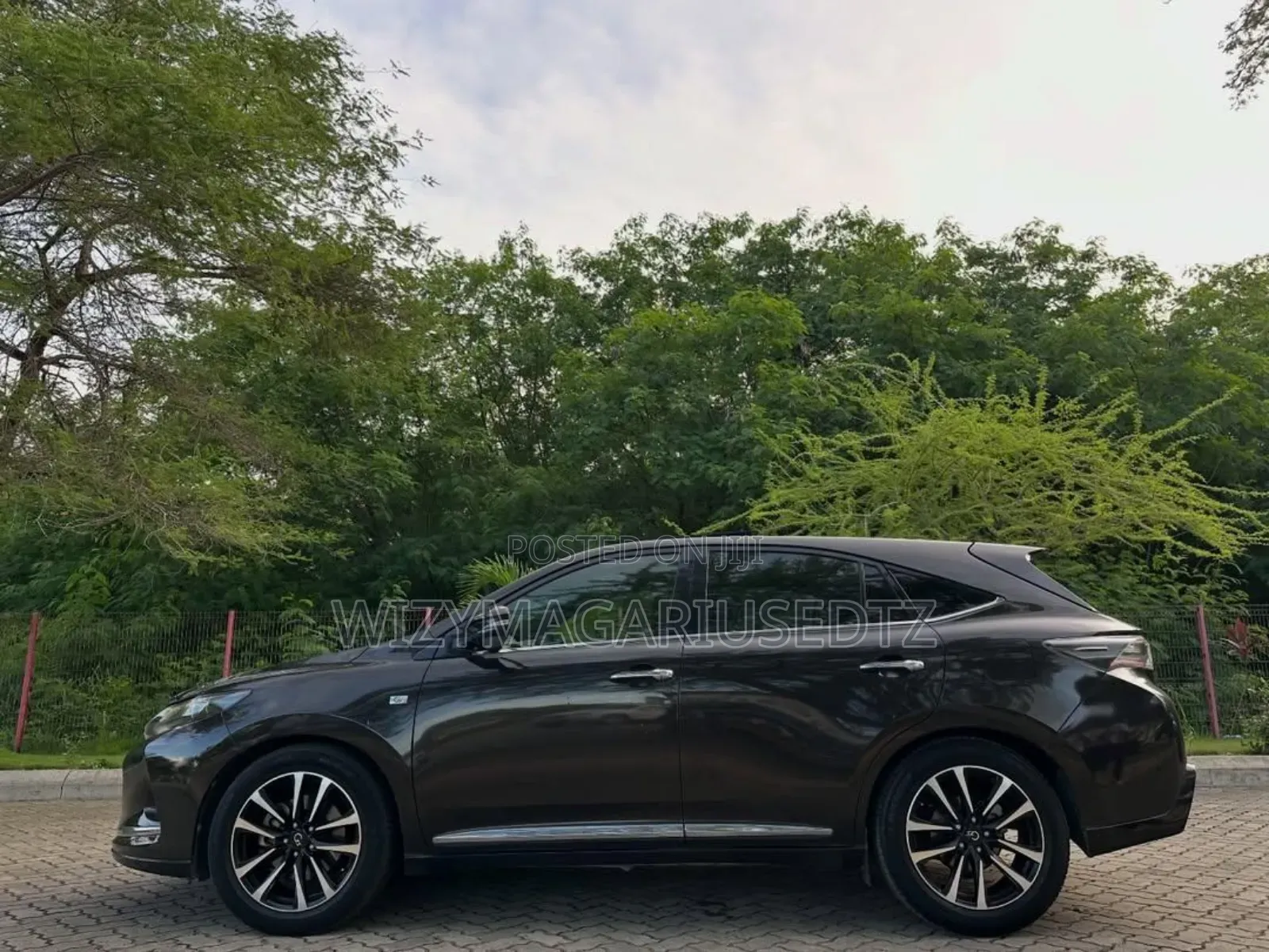 Toyota Harrier 2016 Black