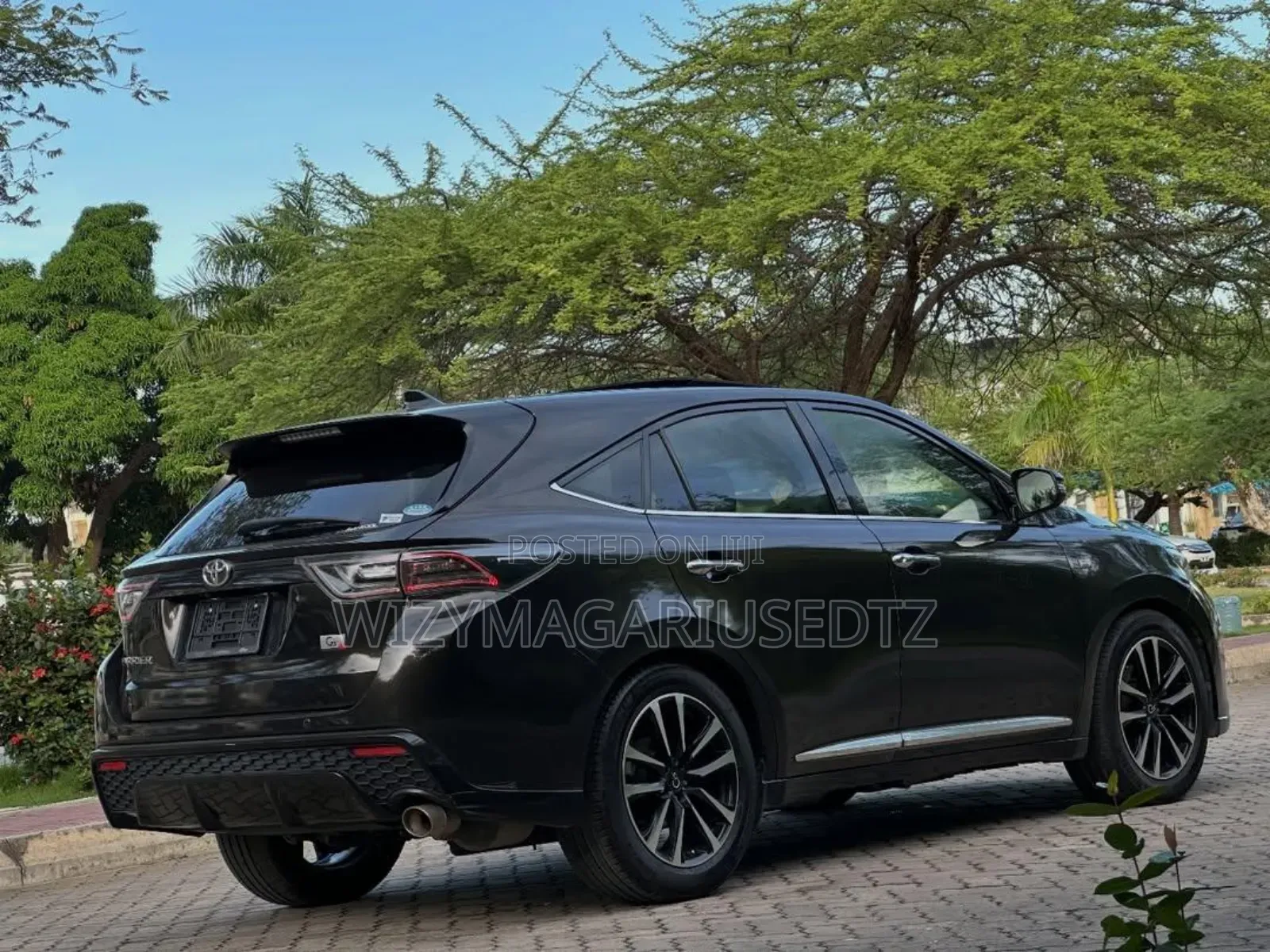 Toyota Harrier 2016 Black