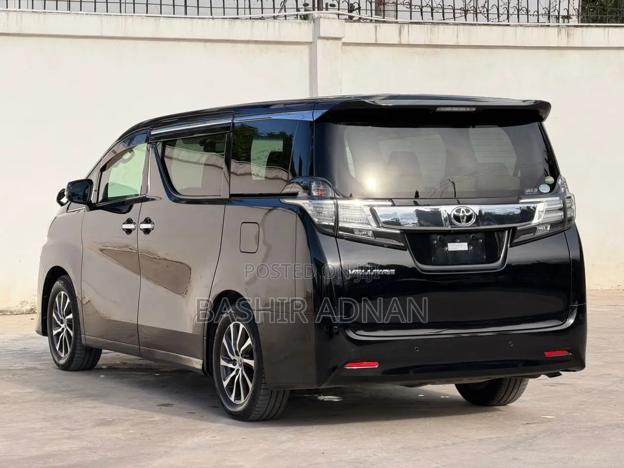 Toyota Vellfire 2016 Black