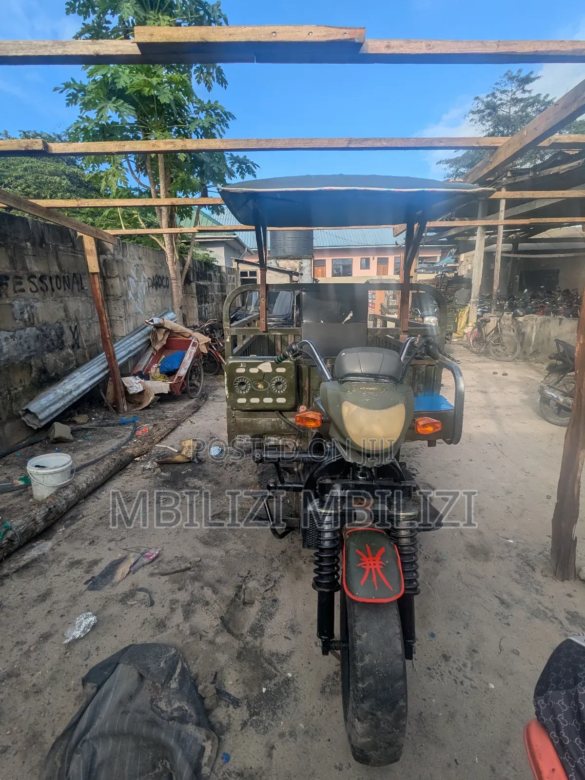 Motorcycle 2025 Green