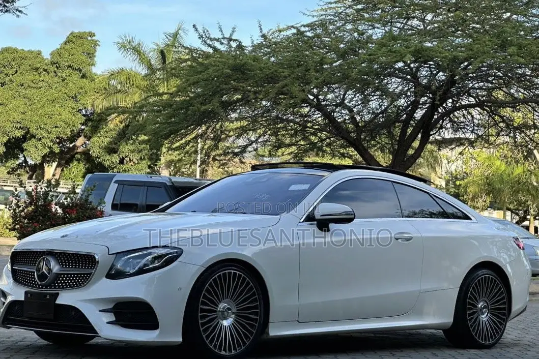 Mercedes-Benz E200 2018 White