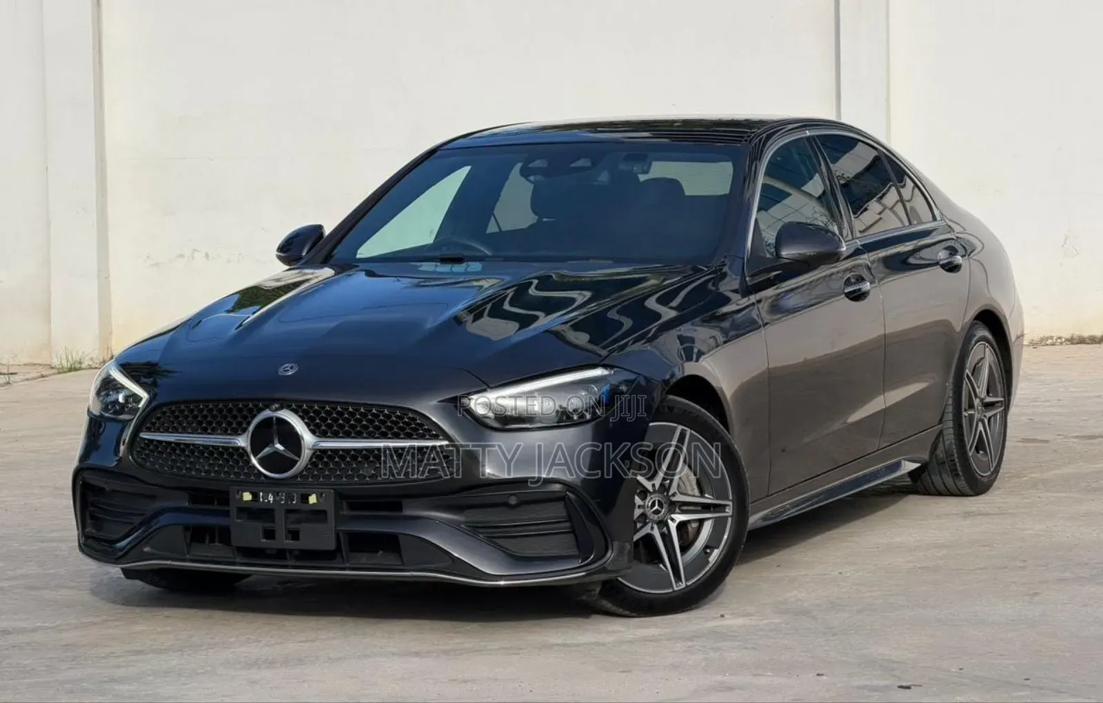 Mercedes-Benz C200 2023 Black