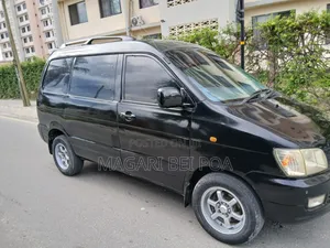 Toyota Noah 2005 Black