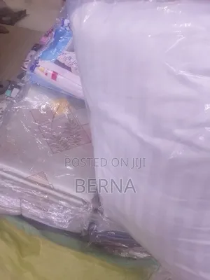 Pillow/ Mto