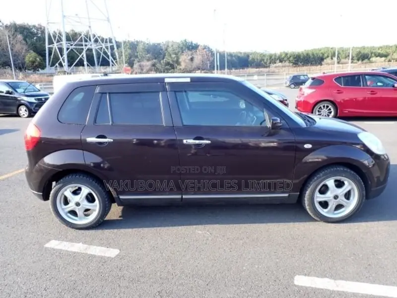 Mazda Verisa 2009 Purple