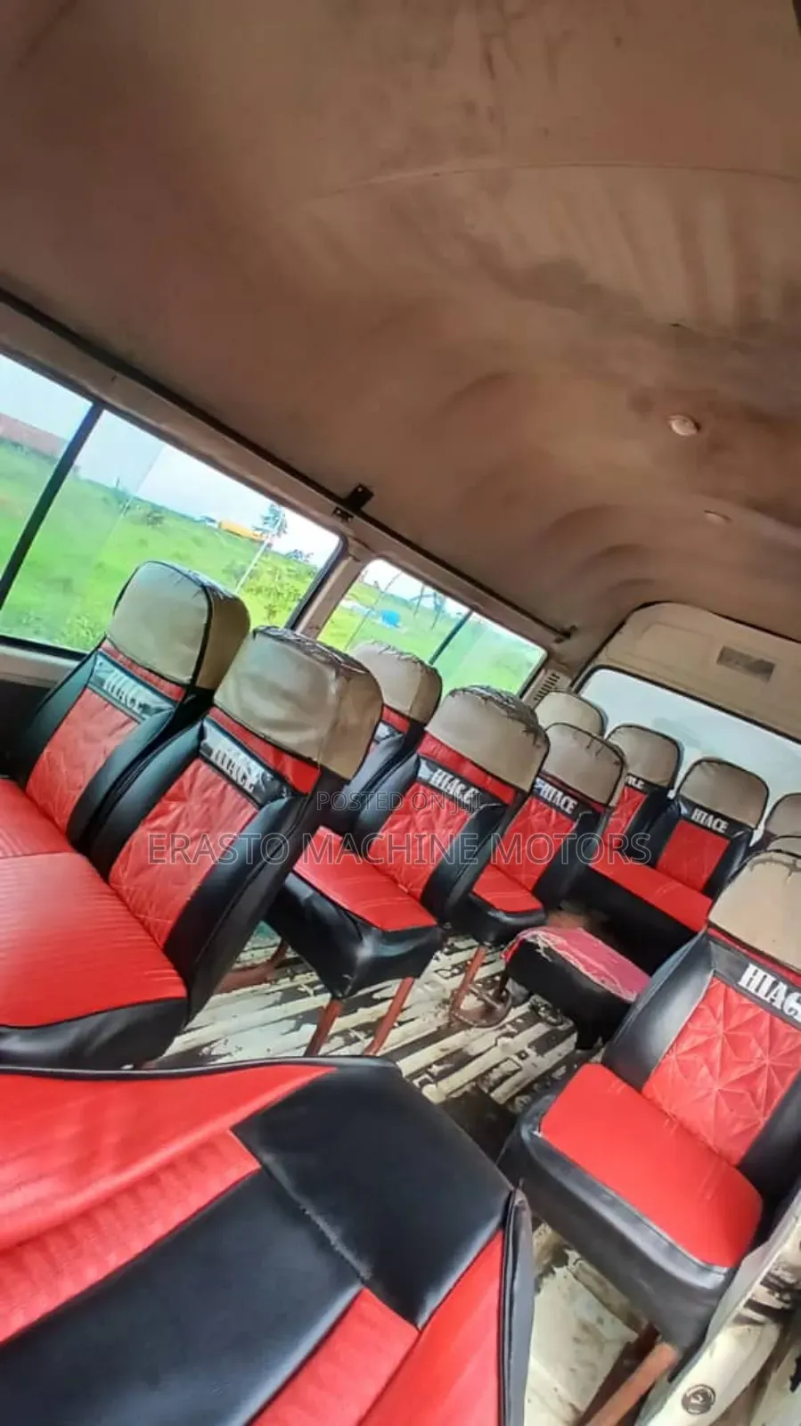 Toyota HiAce 2005 White