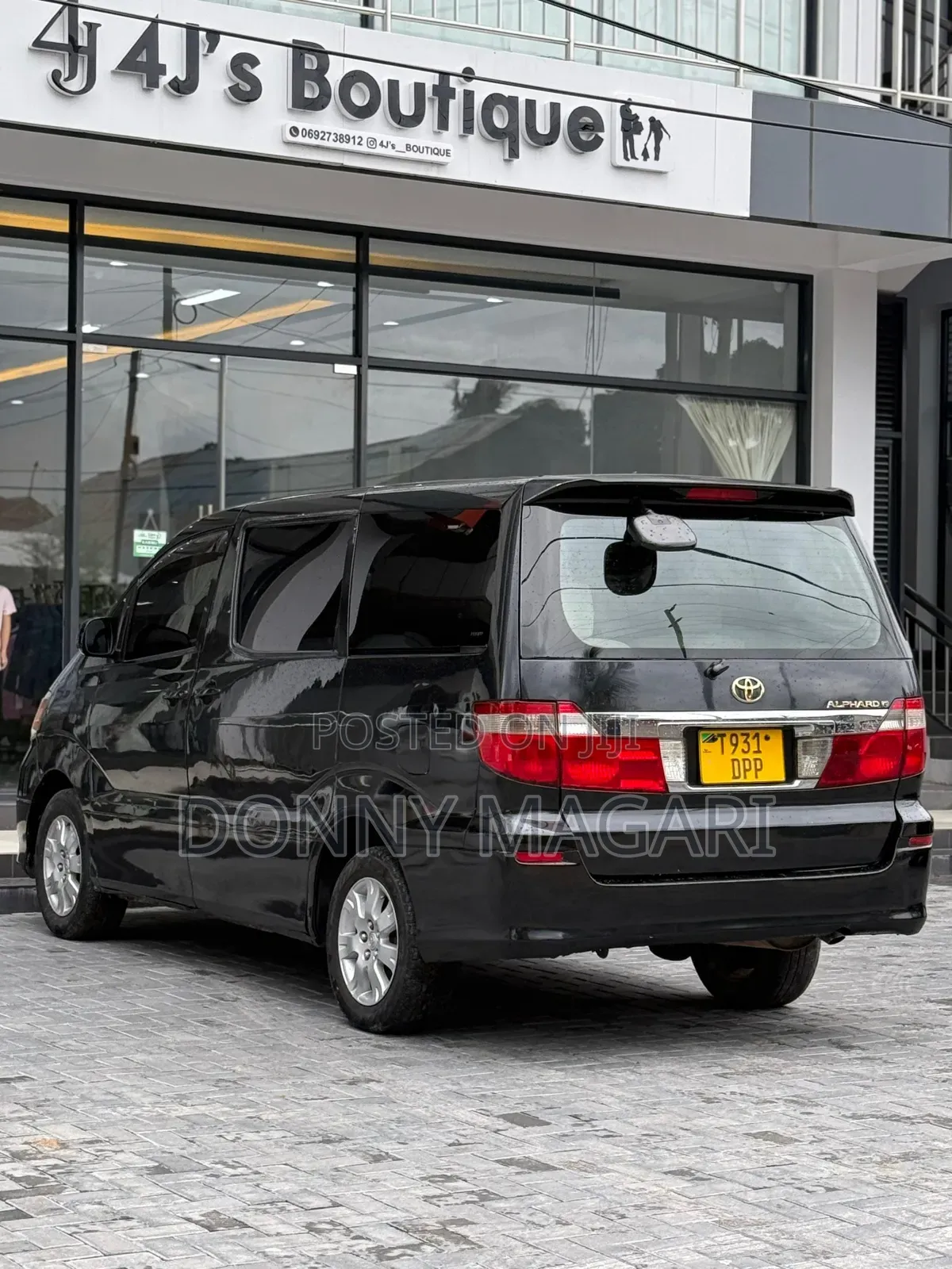 Toyota Alphard 2006 Black
