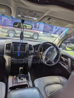 Toyota Land Cruiser 2009 Maroon