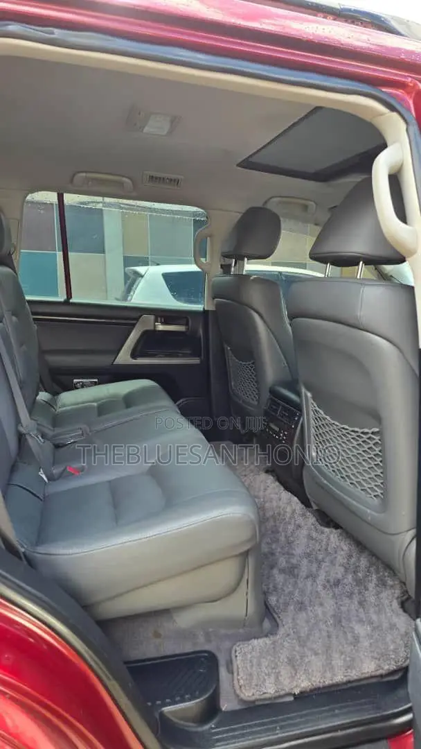 Toyota Land Cruiser 2009 Maroon