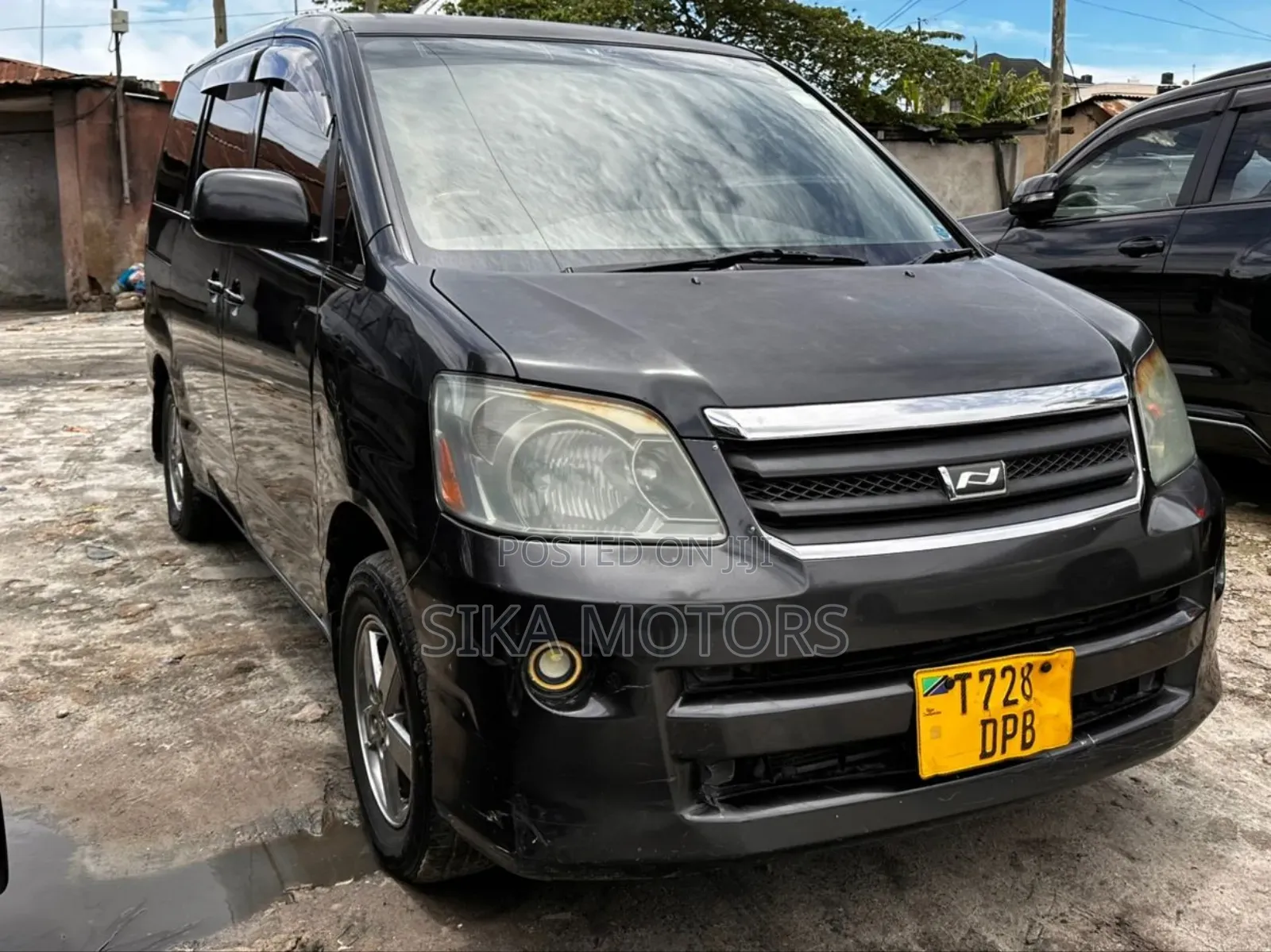 Toyota Noah 2009 Black