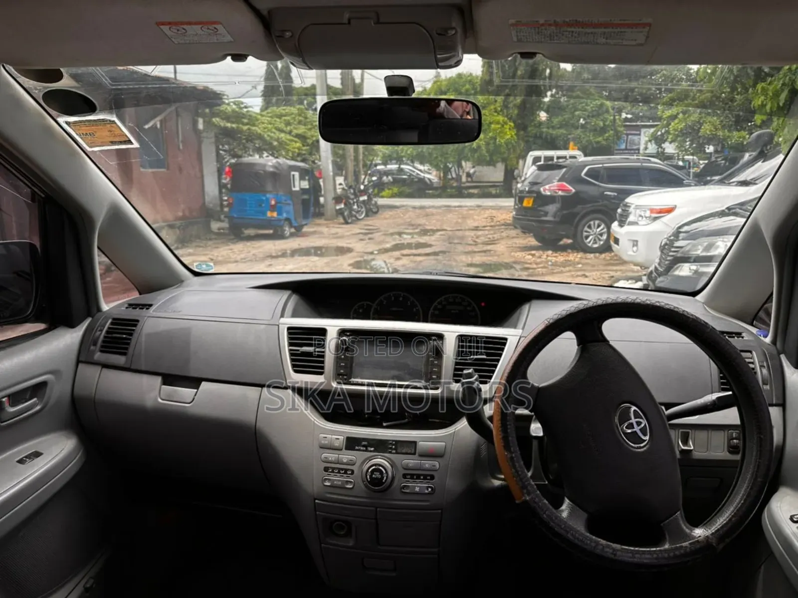 Toyota Noah 2009 Black