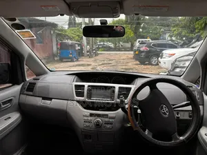 Toyota Noah 2009 Black