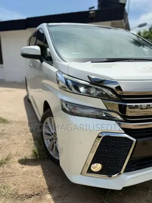 Toyota Alphard 2016 White