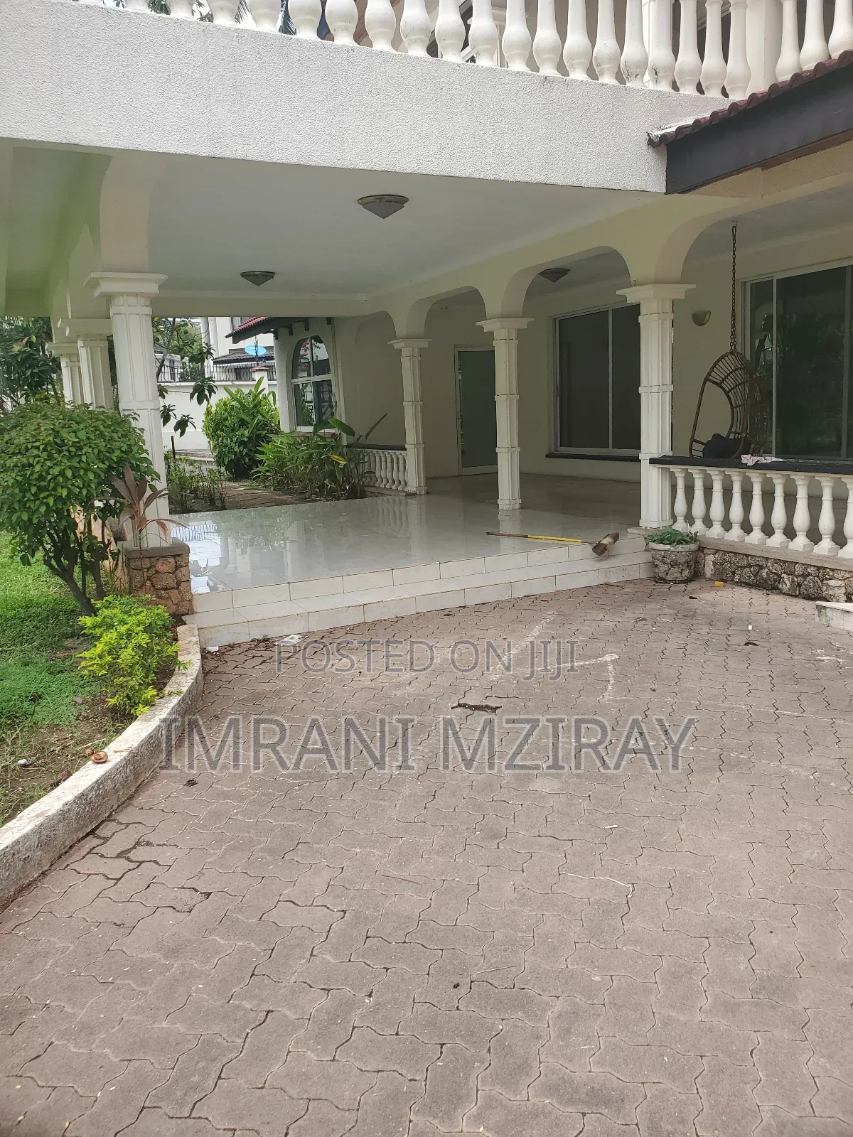 5bdrm Bungalow in Oyster Bay for rent