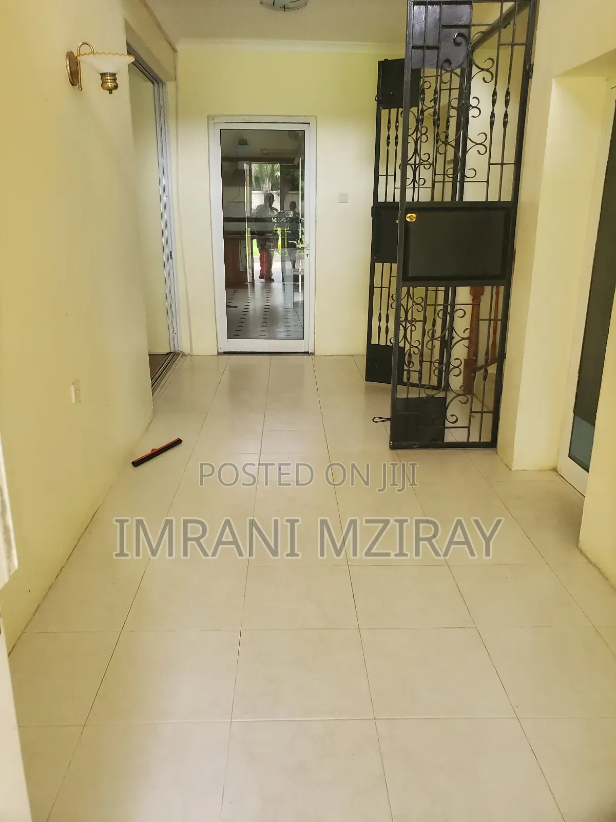 5bdrm Bungalow in Oyster Bay for rent