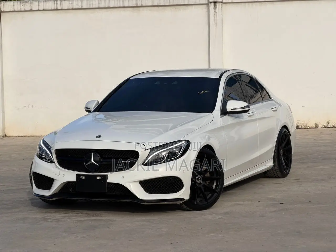 Mercedes-Benz C200 2015 White