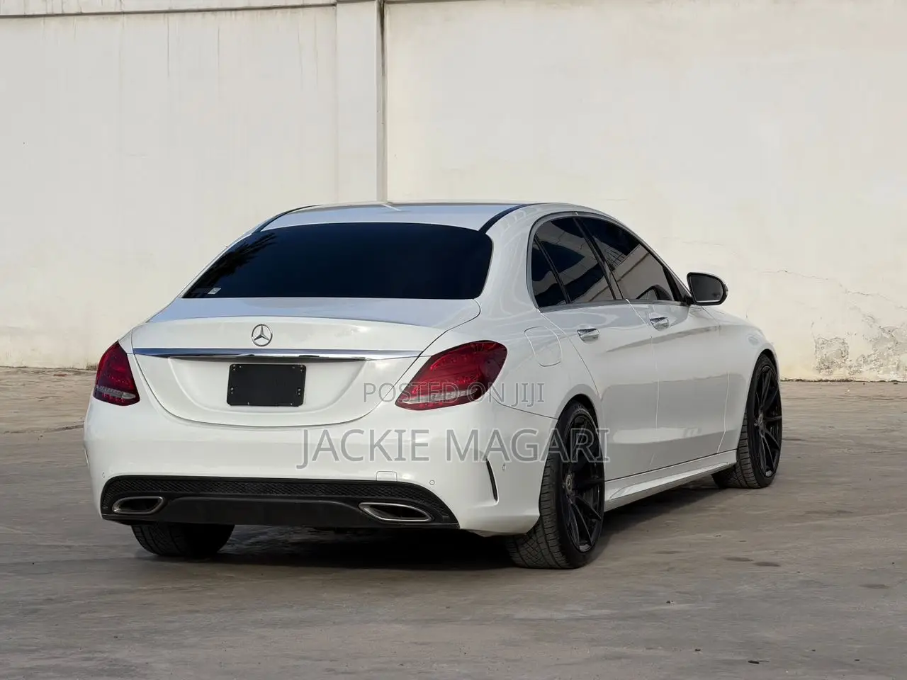 Mercedes-Benz C200 2015 White