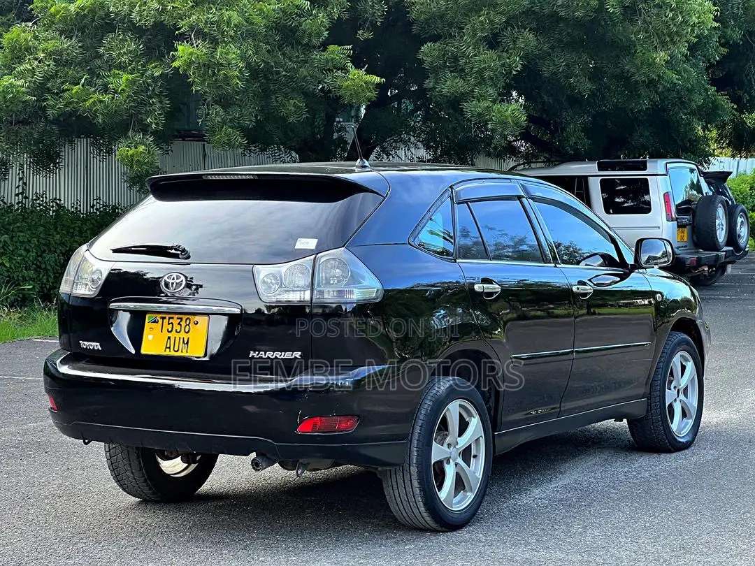 Toyota Harrier 2005 Black
